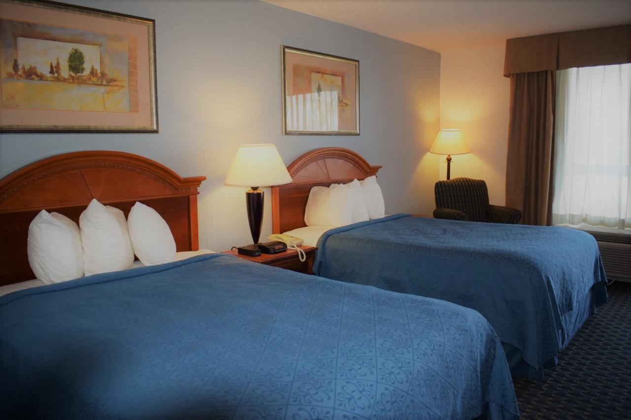 Texas Inn & Suites Дентон Екстер'єр фото